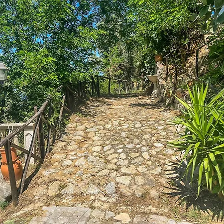 Hssoverato Konukevi 4*