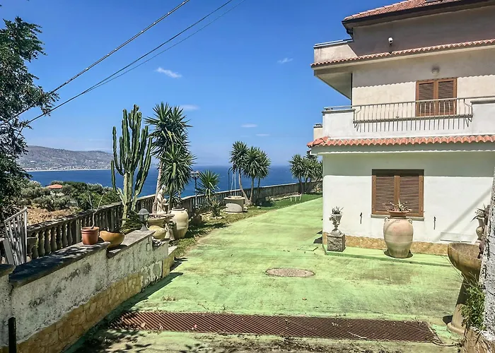 Hssoverato 招待所